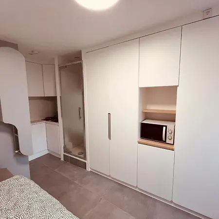 Charming Near Chatelet Saint Sauveur * Paris